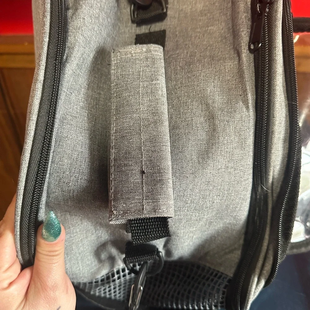 Small pet carrier